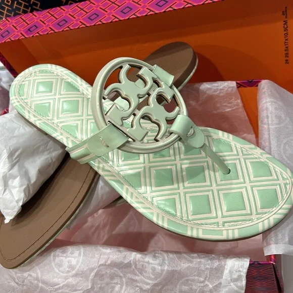 Tory Burch Medal Miller Flat Sandals New Ivory/ Meadow Mist 101 - Picture 5 of 5